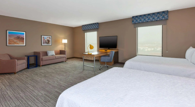 Четырёхместный люкс Hampton Inn & Suites Wells, Nv