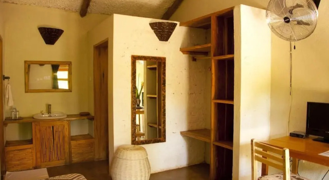 Коттедж Deluxe Gately Inn Entebbe