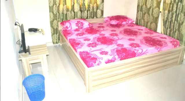 Номер Presidential Kings Crown Hotel