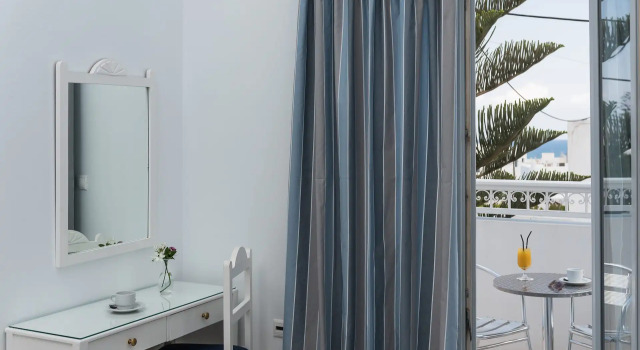 Трёхместный номер Standard Glaros Hotel