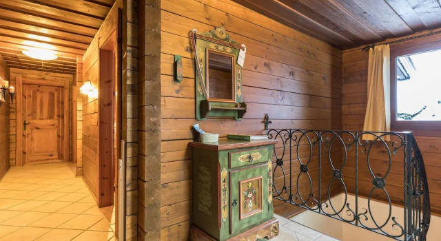 Spacious Chalet With Terrace, Fireplace, Ski Storage, Garden, Забронировать Шале Отели Тироля 3 звезды, 3*