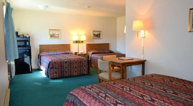 Трёхместный номер Standard Country Inn Libby