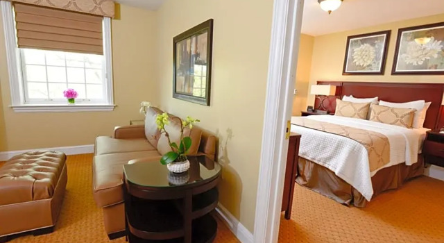 Двухместный люкс Nassau Inn