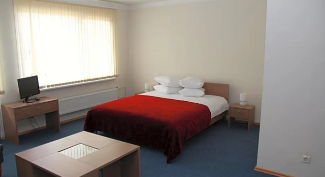 Habitación doble Confort con balcón Hotel Dobele