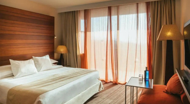 Двухместный номер Deluxe Salobre Hotel Resort & Serenity