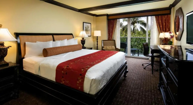 Номер Standard Jupiter Beach Resort & Spa