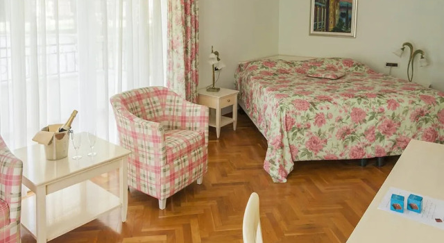 Двухместный номер Superior с балконом и с частичным видом на море Hotel Miramar