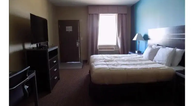Номер Standard Moulton Inn & Suites By OYO Near Shiner TX