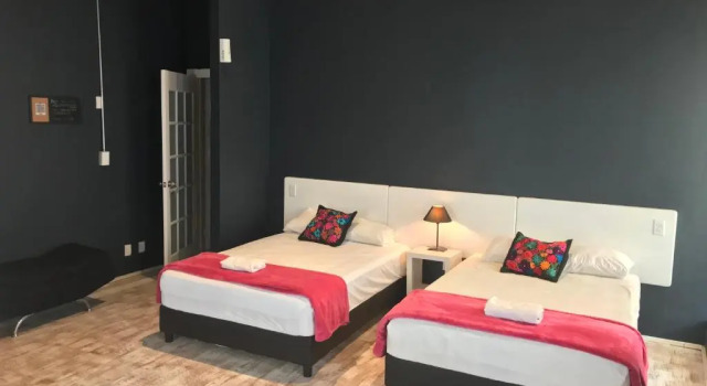 Двухместный номер Standard с балконом Hostal Regina