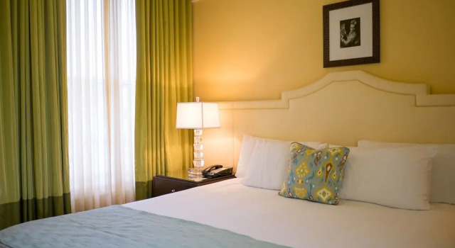 Четырёхместный номер Premium Hotel DeLuxe