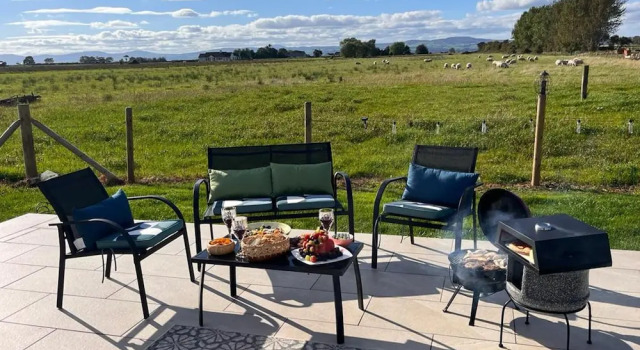 Коттедж Sunset Cottage - Sleeps 6 - Parking - Garden
