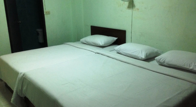 Трёхместный номер Standard Amarin Inn