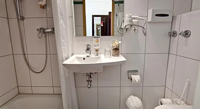 Номер Standard Garner Hotel Hamburg - Graf Moltke by IHG