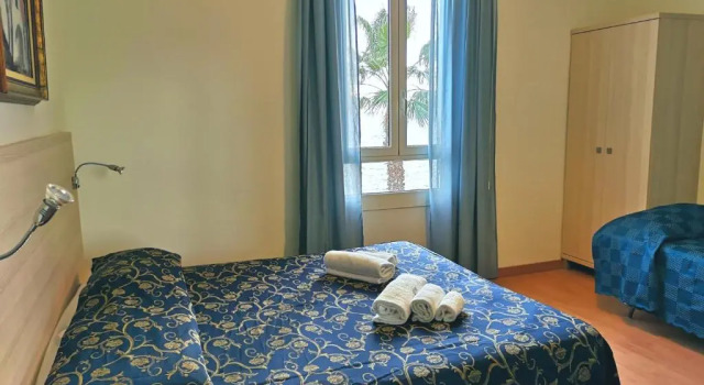 Трёхместный номер Standard с видом на море Hotel Villa La Brise