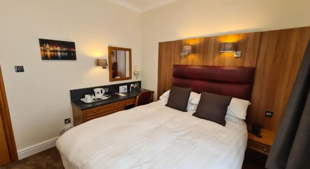 Одноместный номер Standard The Royal Hotel