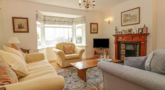 Marine Cottage