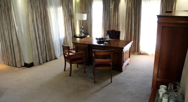 Люкс Prinshof Manor Guesthouse