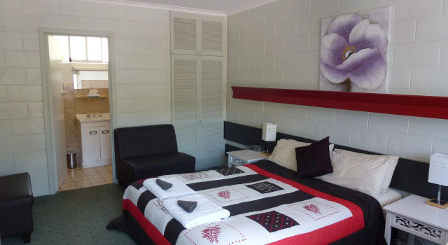 The Grampians Motel & The Views Restaurant