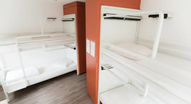 Кровать в общем номере City Hostel Geneva