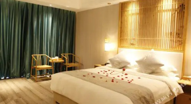 Venice International Hotel, Rezerwuj Hotel Wenwuba Jiangxi