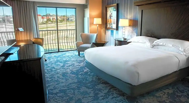 Люкс с видом на гавань Hilton Dallas/Rockwall Lakefront Hotel