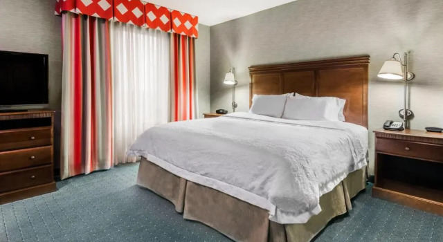 Люкс Hampton Inn & Suites Columbus Polaris