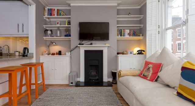 1 Bedroom Apartment Near Denmark Hill Sleeps 4, Varaa Huoneisto Asunnot kohteessa Merseyside, Huoneisto