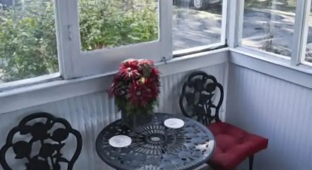 #3 - Chantilly 2 Bedroom Cabin by RedAwning, Varaa Lomakoti Carp Lake Michigan
