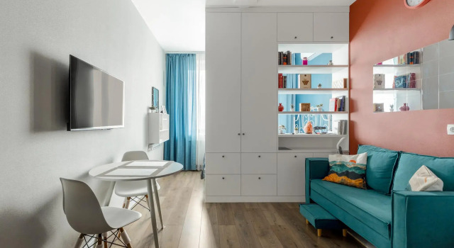 The owner is a Service on Serebryakov passage 11k2, Book Apartment Moscow Russia