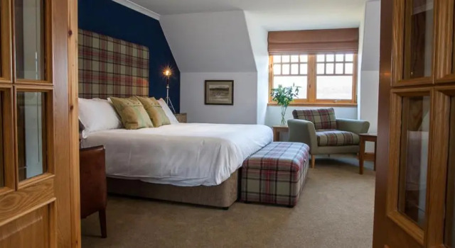 Люкс с видом на сад Sutherlands Guest House