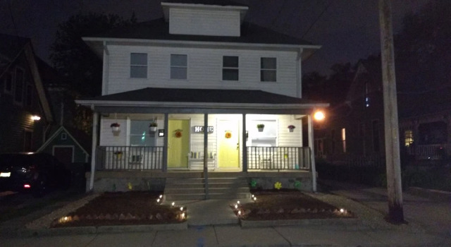 Beautiful Downtown Indy Guest Homes