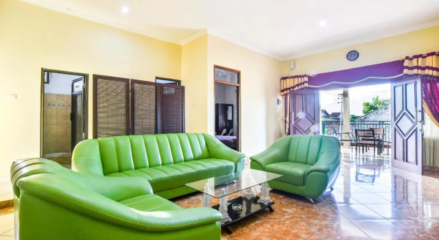 Nibenia Homestay, Rezerwuj Hotel Bantul Yogyakarta Province
