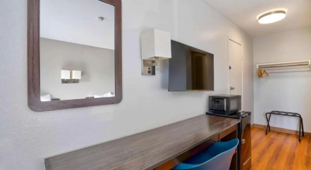 Четырёхместный номер Deluxe Motel 6-Lumberton, NC