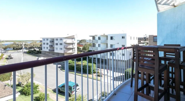 Explorer Cove Unit 6, 31 Kennedy Pde, Забронировать Отель Пляж Golden Beach Калаундра