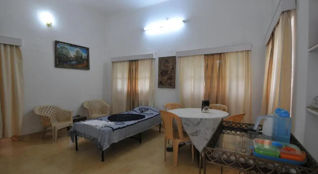 Люкс Standard Jheelam Homestay