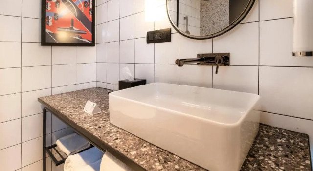 Двухместный номер Standard с видом на улицу Hotel Indigo Belgrade by IHG