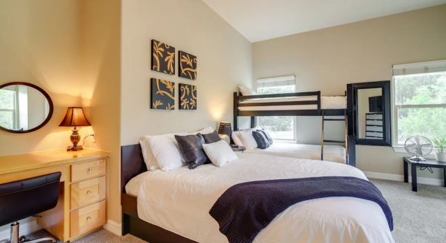 Luxe Lake Travis Vacation Rental w/ Heated Pool