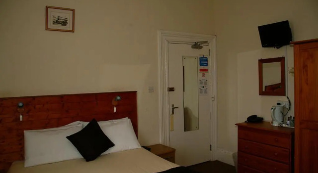 Номер Economy Channel View Hotel