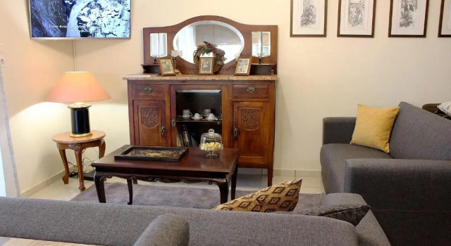 Alkinoos Apt -Inspiring Living in Meteora -3BD, Book Hotel Kalabaka Thessalia