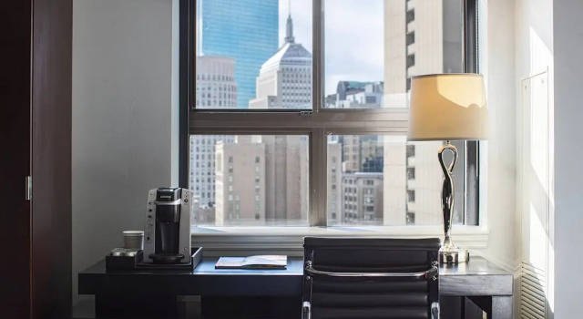 Люкс Courtyard by Marriott Boston Downtown