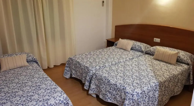 Трёхместный номер Standard Hostal Mary