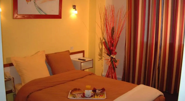 HOTEL & SPA GASQUET, Забронировать Курортный отель Отели Баньер-де-Люшон с завтраком, Завтраки