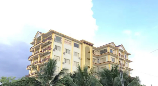 Sopheak Mongkul Saphir Hotel, Book Hotel Kampong Cham Cambodia