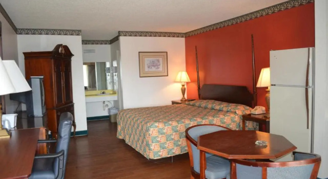 Номер Standard Granbury Inn and Suites