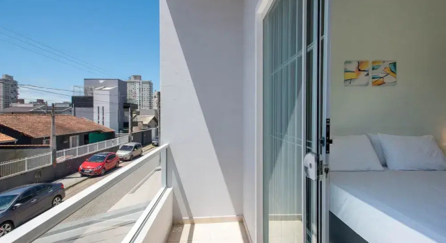Casa 2Q c/ churrasq. 600m orla MCA0609