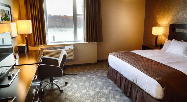 Двухместный номер Standard DoubleTree by Hilton Lawrenceburg