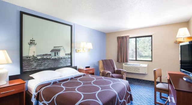 Двухместный номер Standard Super 8 by Wyndham Massena NY