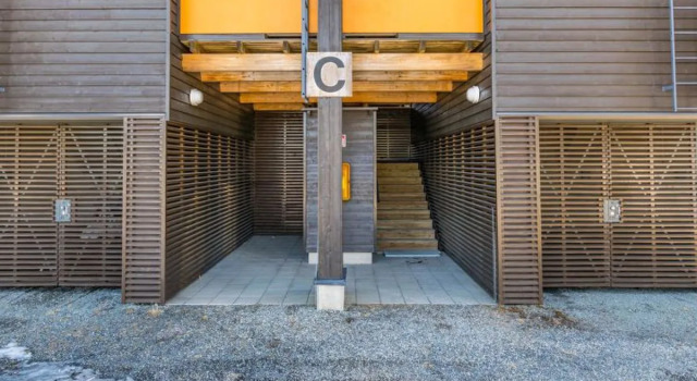 Karhunvartijan linna c18, Забронировать Отель Отели Северной Остроботния с парковкой, Парковка