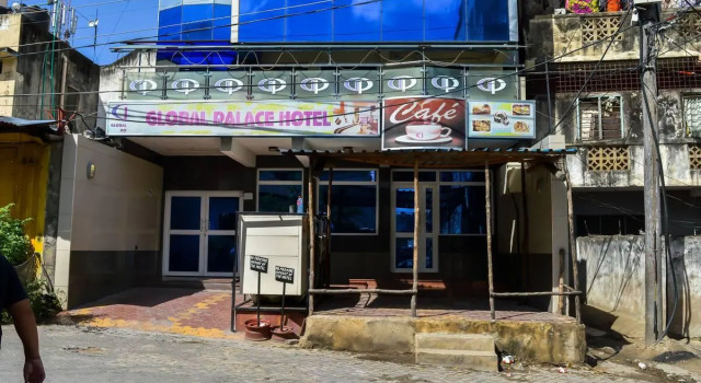 Номер Deluxe Global Palace Hotel