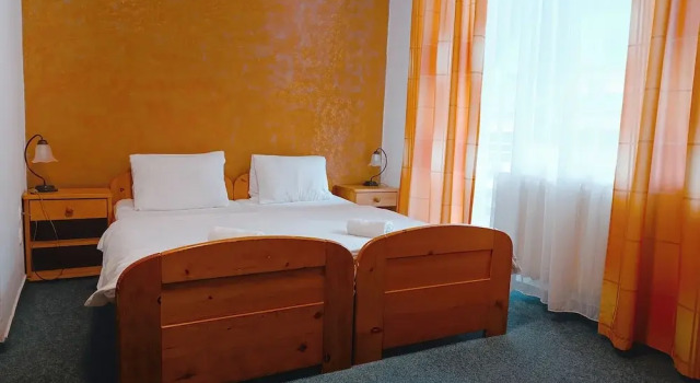 Четырёхместный номер Classic Hotel Esprit